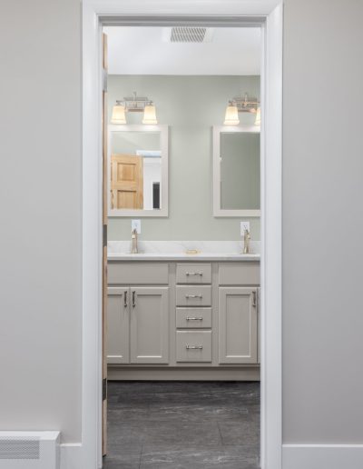 Modern Bathroom Bloomsburg Grey