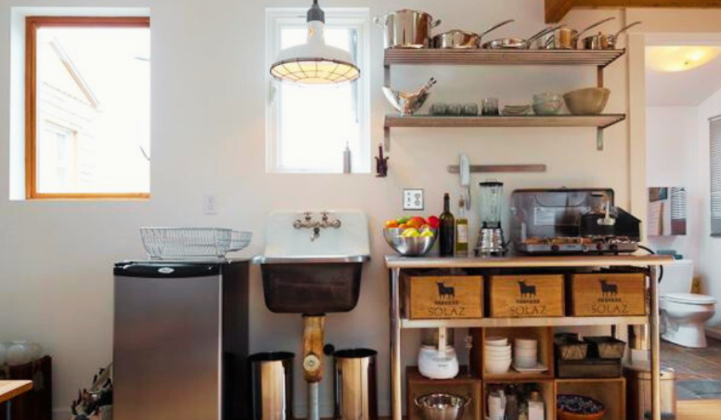 Temporary Kitchen for Remodeling